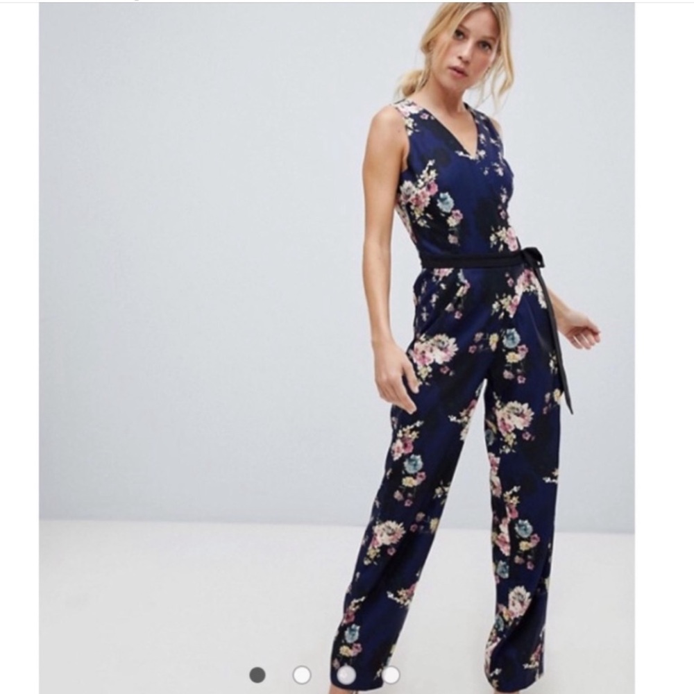 Little Mistress Contrast Printed Faux Wrap Cocktail Jumpsuit‎ Size 10